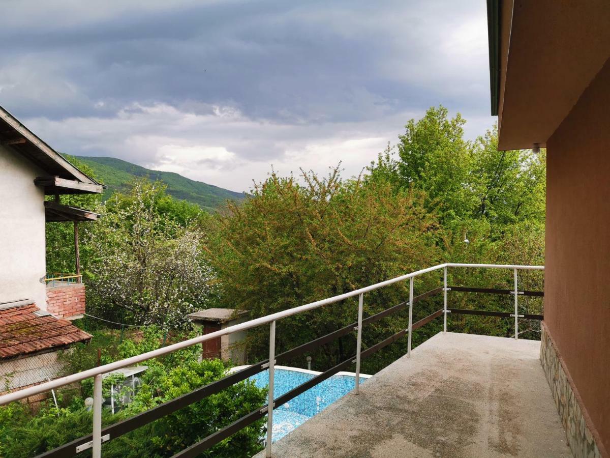 Villa Aqua Правец Екстер'єр фото