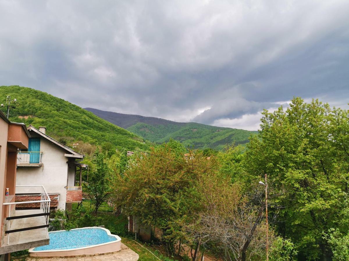 Villa Aqua Правец Екстер'єр фото